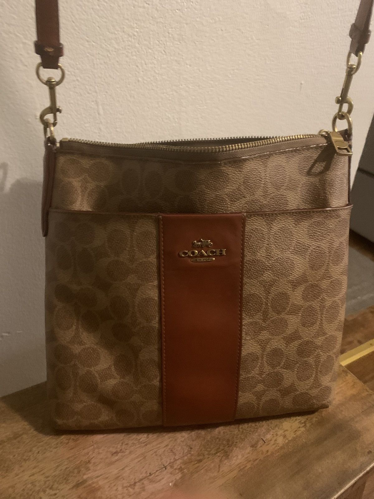Coach Gentle worn Size ONE SIZE - 3 Thumbnail