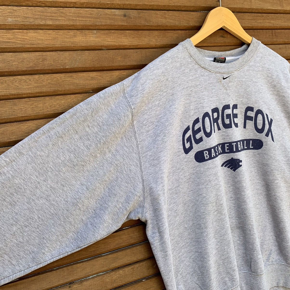 Nike Vintage Nike George Fox Basketball University Sweatshirt Size US L / EU 52-54 / 3 - 4 Thumbnail