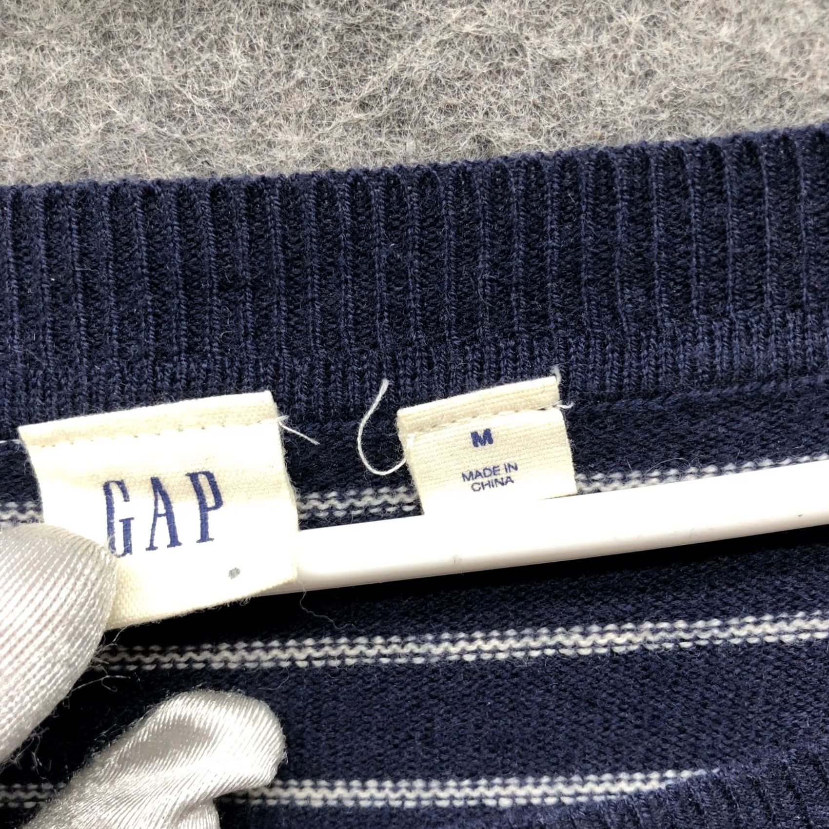 Gap Gap Merino Wool Blend Boat Neck Sweater Womens M Navy Blue Striped Pullover Size M / US 6-8 / IT 42-44 - 5 Thumbnail