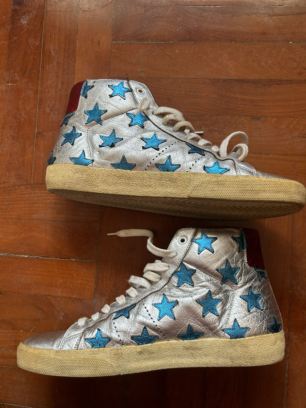 Hedi Slimane × Saint Laurent Paris Saint Laurent Paris Star Hedi Slimane × Saint Laurent Paris Saint Laurent Paris Star