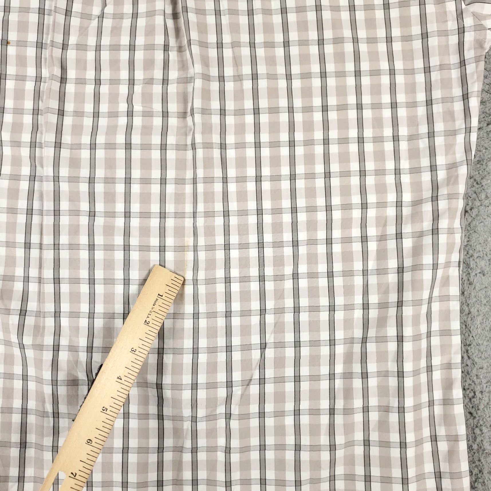 Tommy Hilfiger Tommy Hilfiger Shirt Mens Large Beige Plaid Button-Up Long Sleeve Casual Everyday Business Dress Modern Preppy Mens L Beige Size US L / EU 52-54 / 3 - 6 Thumbnail