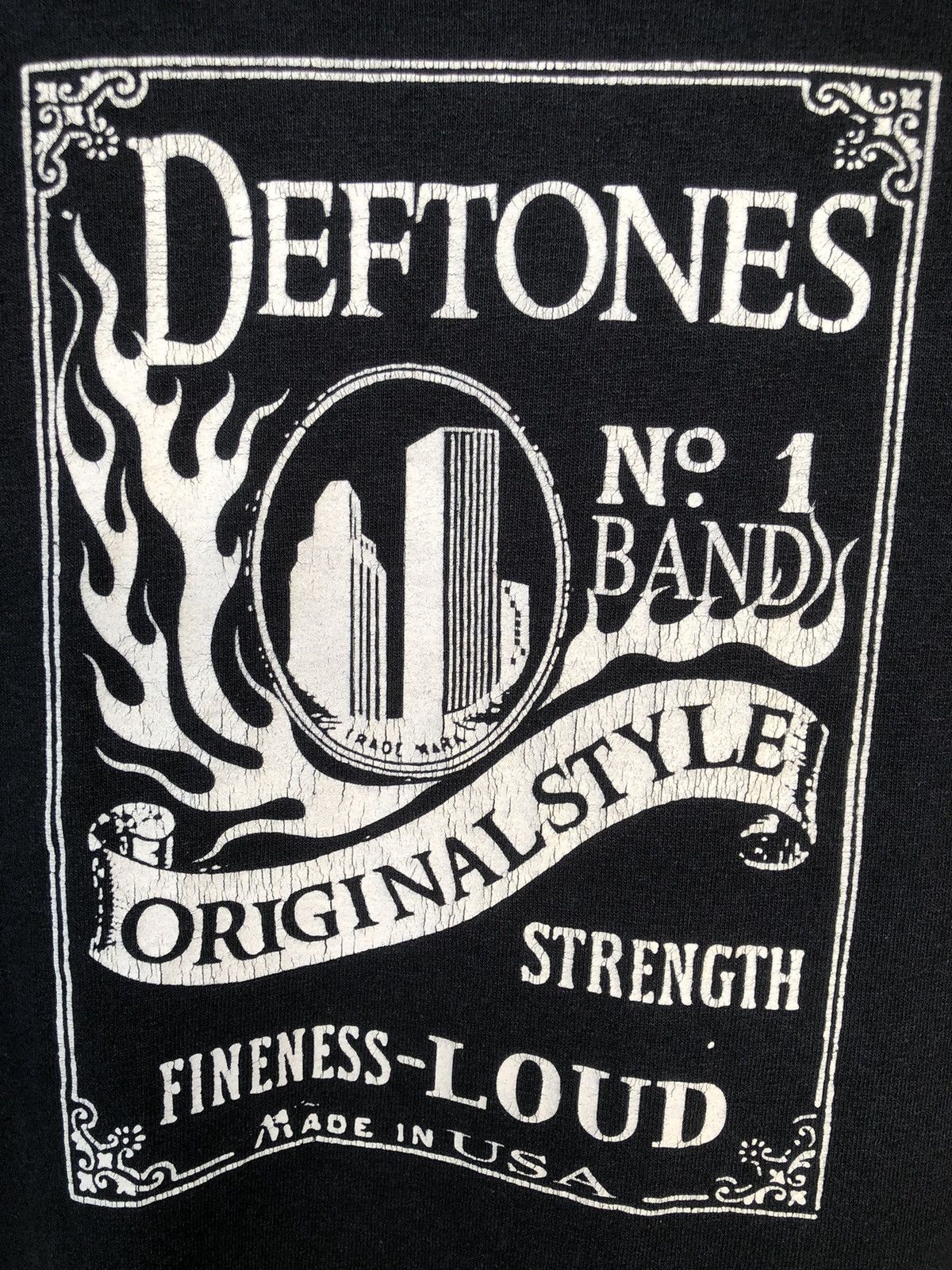 Band Tees Vintage DEFTONES Nu Metal Band Tee Size US XL / EU 56 / 4 - 3 Thumbnail