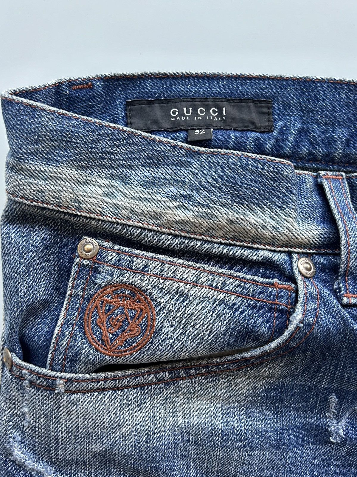 Gucci Gucci Embroidered Logo Distressed Jeans (2007) Size US 36 / EU 52 - 3 Thumbnail