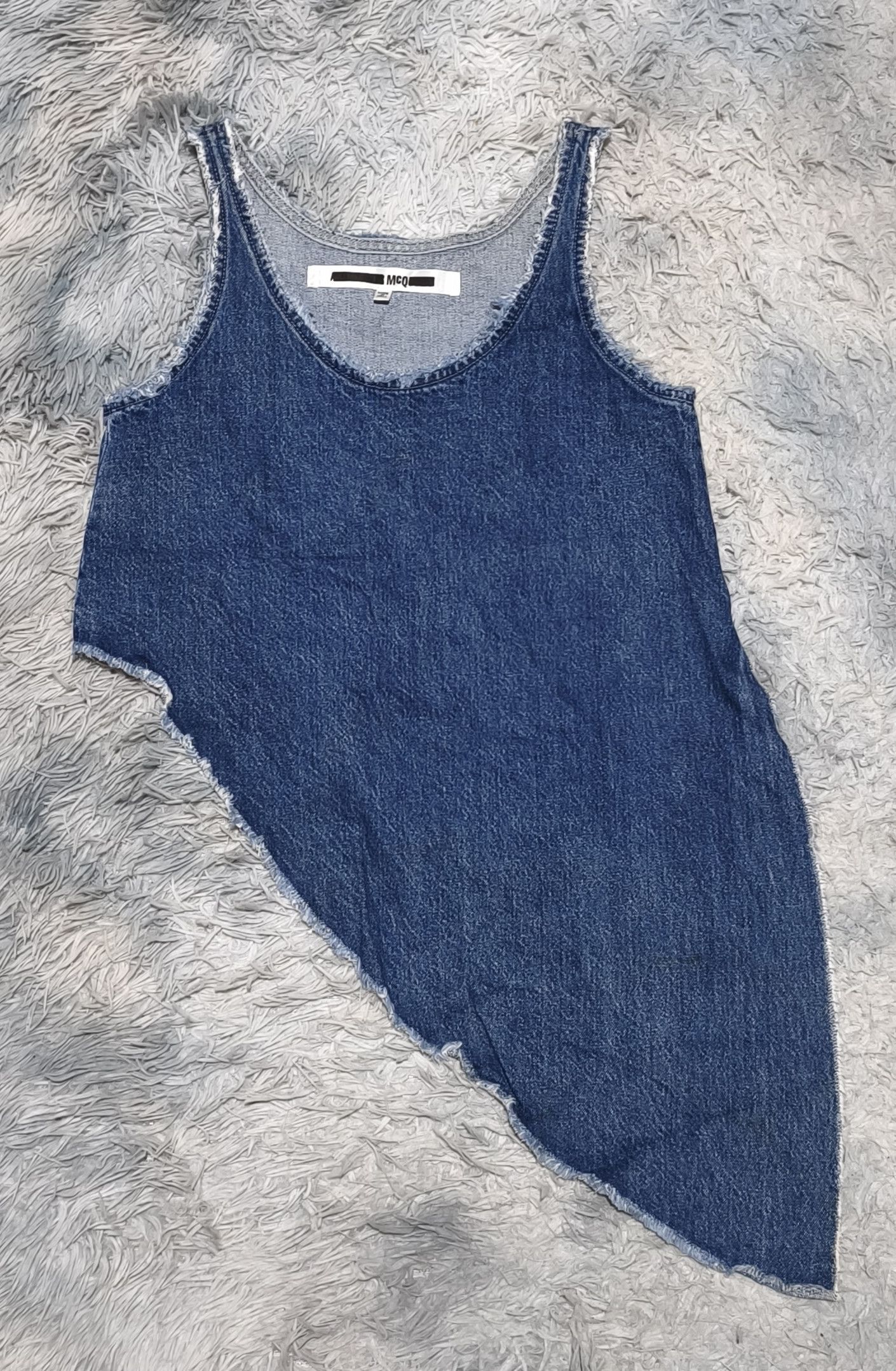 Alexander McQueen Alexander McQueen MCQ Denim Asymmetrical Top Size XS / US 0-2 / IT 36-38 - 2 Thumbnail