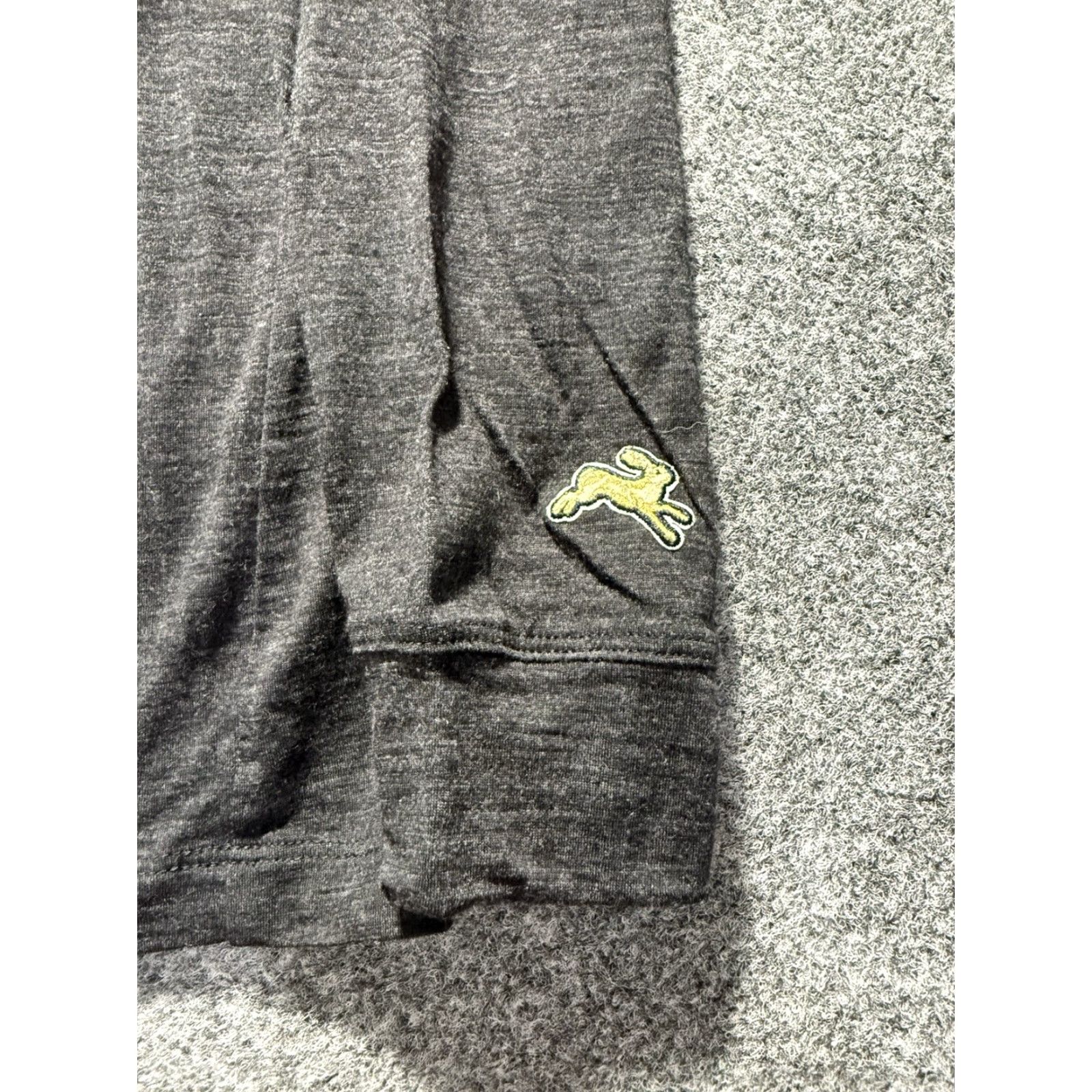 Layer 8 Tracksmith Womens Merino Wool Base Layer Long Sleeve Pullover XS Gray Running Size XS / US 0-2 / IT 36-38 - 5 Thumbnail