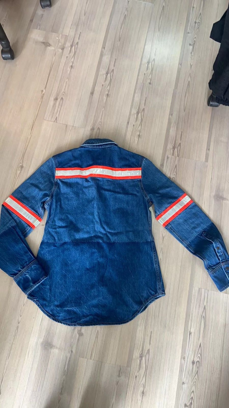 Calvin Klein 205W39NYC Calvin Klein 205w39nyc firefighter denim shirt Size US S / EU 44-46 / 1 - 8 Thumbnail