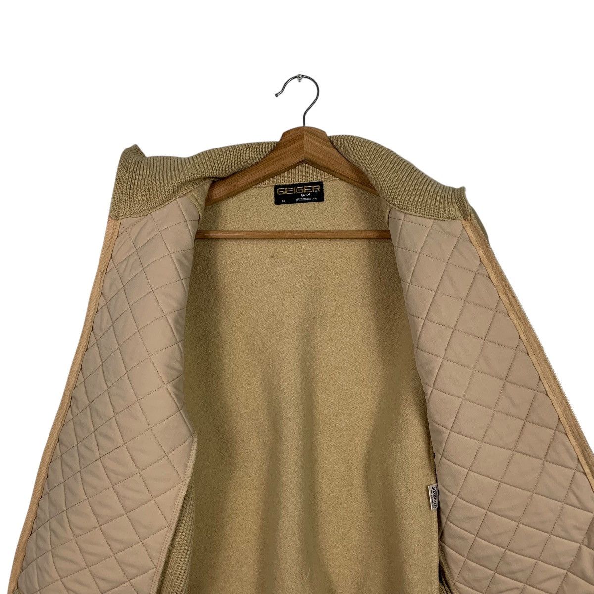 Other Vintage Geiger Tyrol Wool Bomber Jacket Made In Austria Size US M / EU 48-50 / 2 - 12 Thumbnail