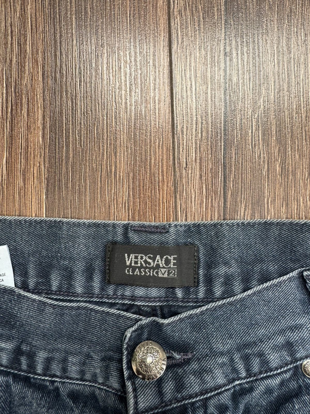 Versace Versace Classic V2 men's W32 slim fit basic navy blue denim pants Jeans Size US 32 / EU 48 - 7 Thumbnail