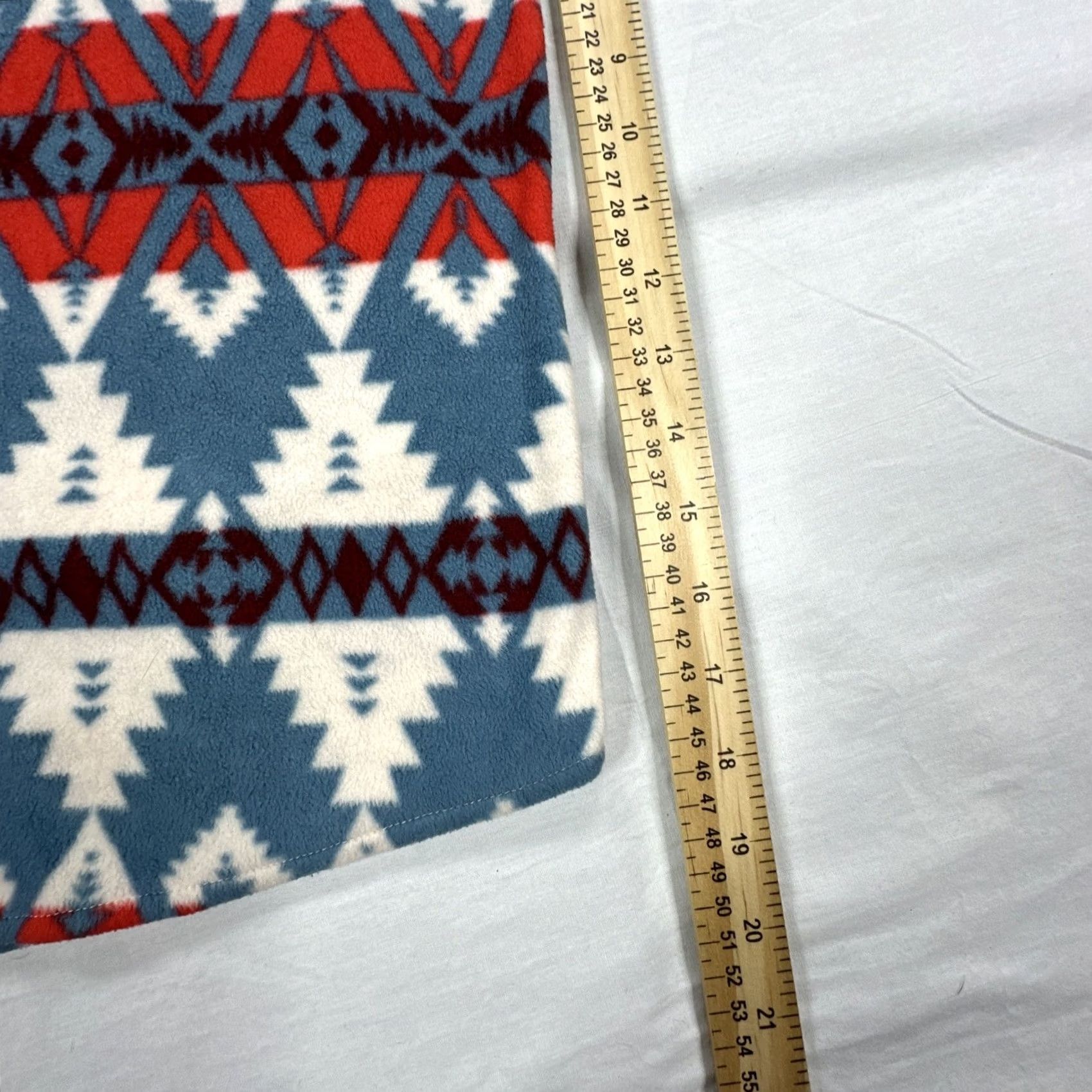 Wrangler Wrangler Wrancher Button-Up Women's XL Shirt Geometric Aztec Southwest Multicolor Fleece Polyester Woolly Western Ranch Cowboys Mens? Size XL / US 12-14 / IT 48-50 - 6 Thumbnail