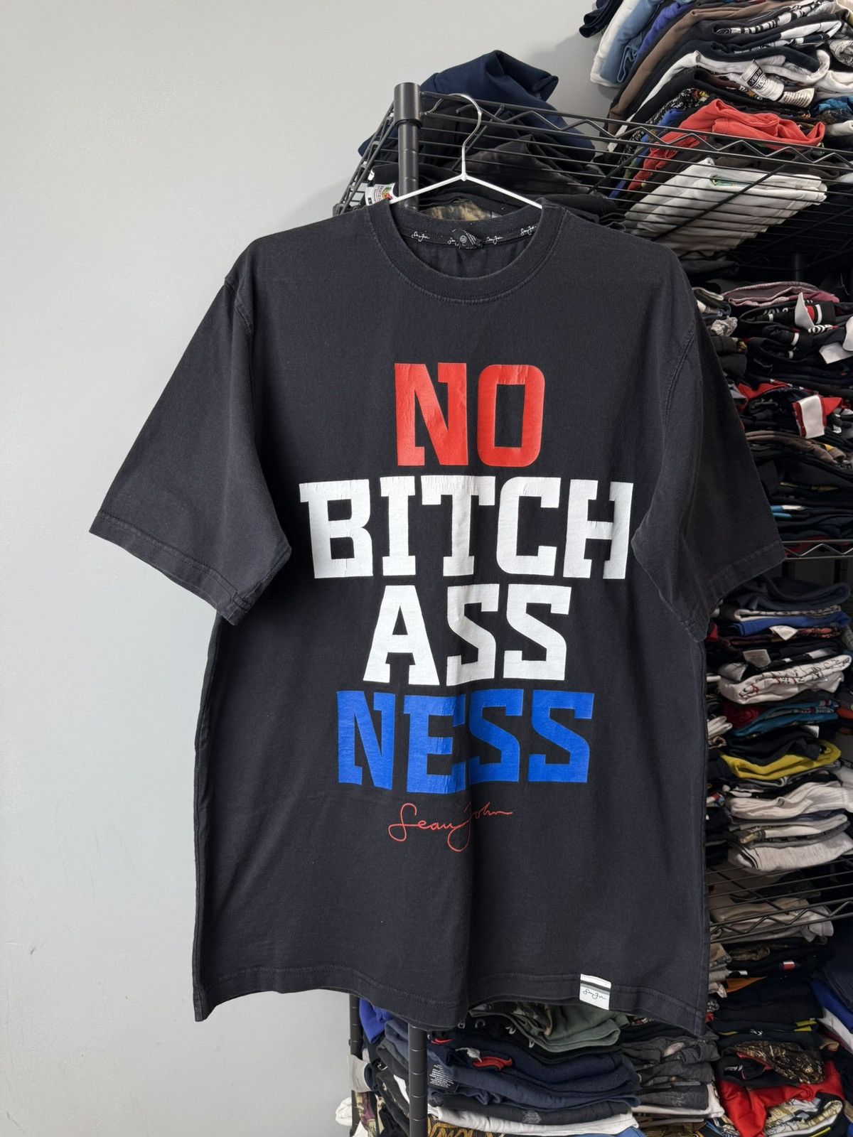 Sean John Vintage Sean John No Bitch Ass Ness Rap T Shirt Size US L / EU 52-54 / 3 - 1 Thumbnail