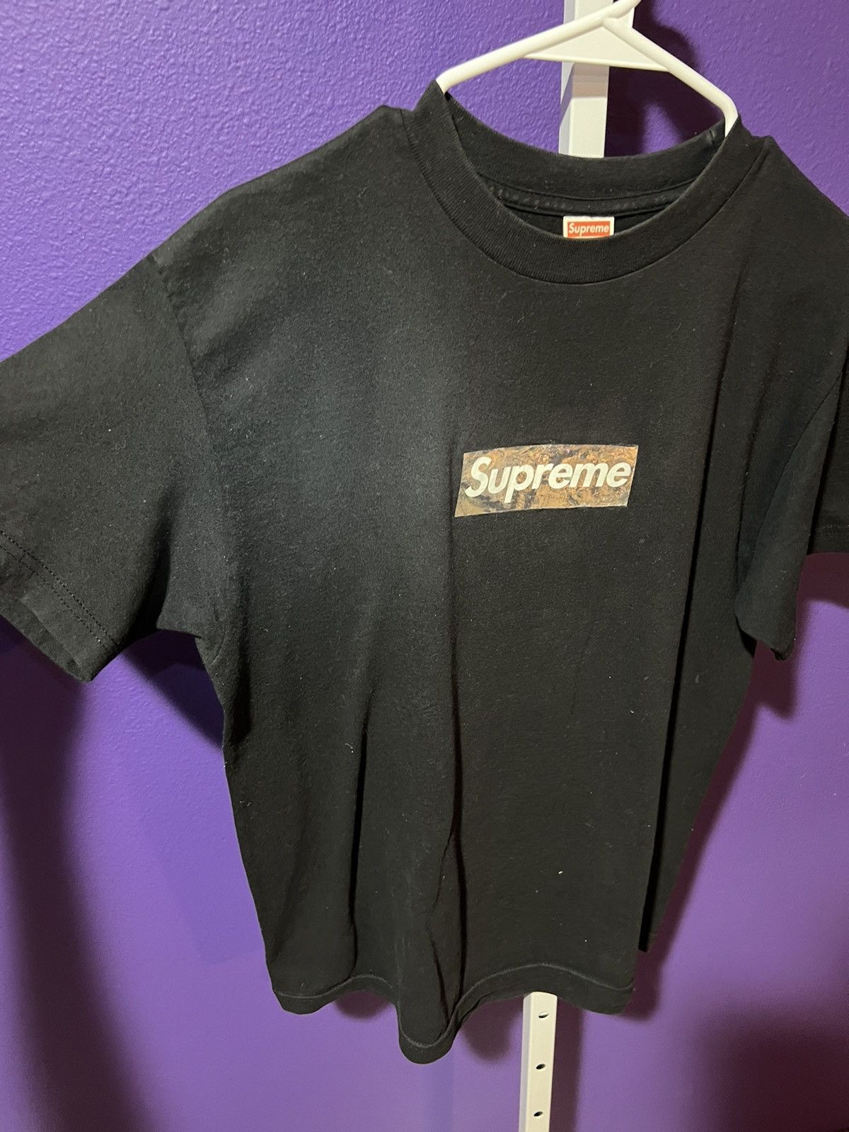 Supreme Supreme 2006 holographic box logo tee Size US M / EU 48-50 / 2 - 2 Thumbnail