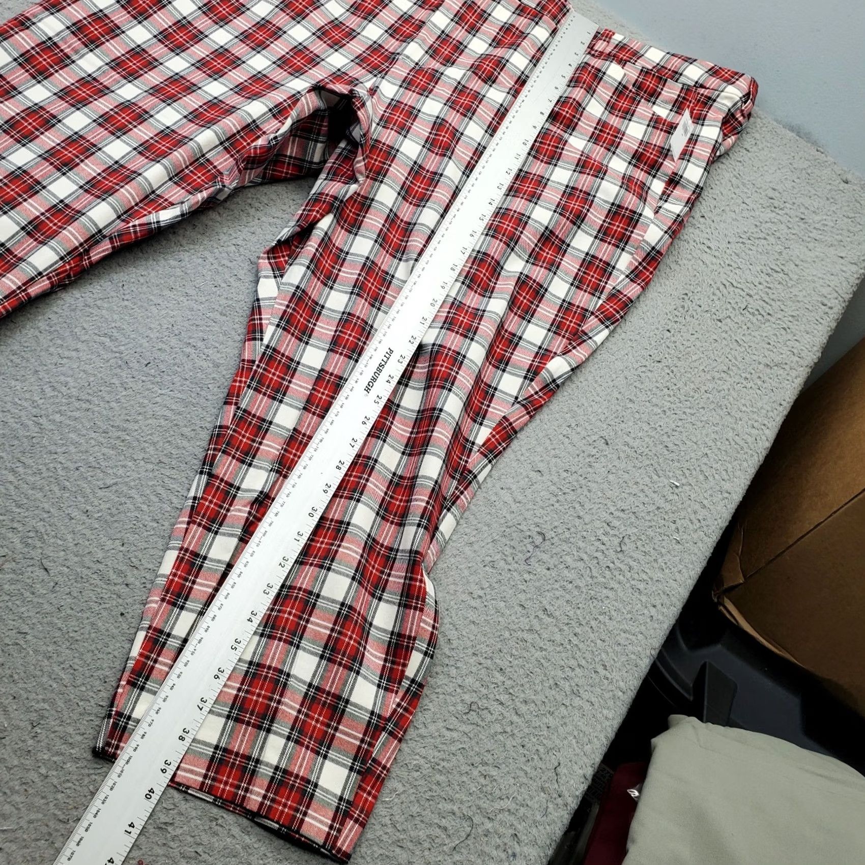 Old Navy Old Navy Women 28 Multi Plaid High Rise Pixie Skinny Pants Size 28" / US 6 / IT 42 - 3 Thumbnail