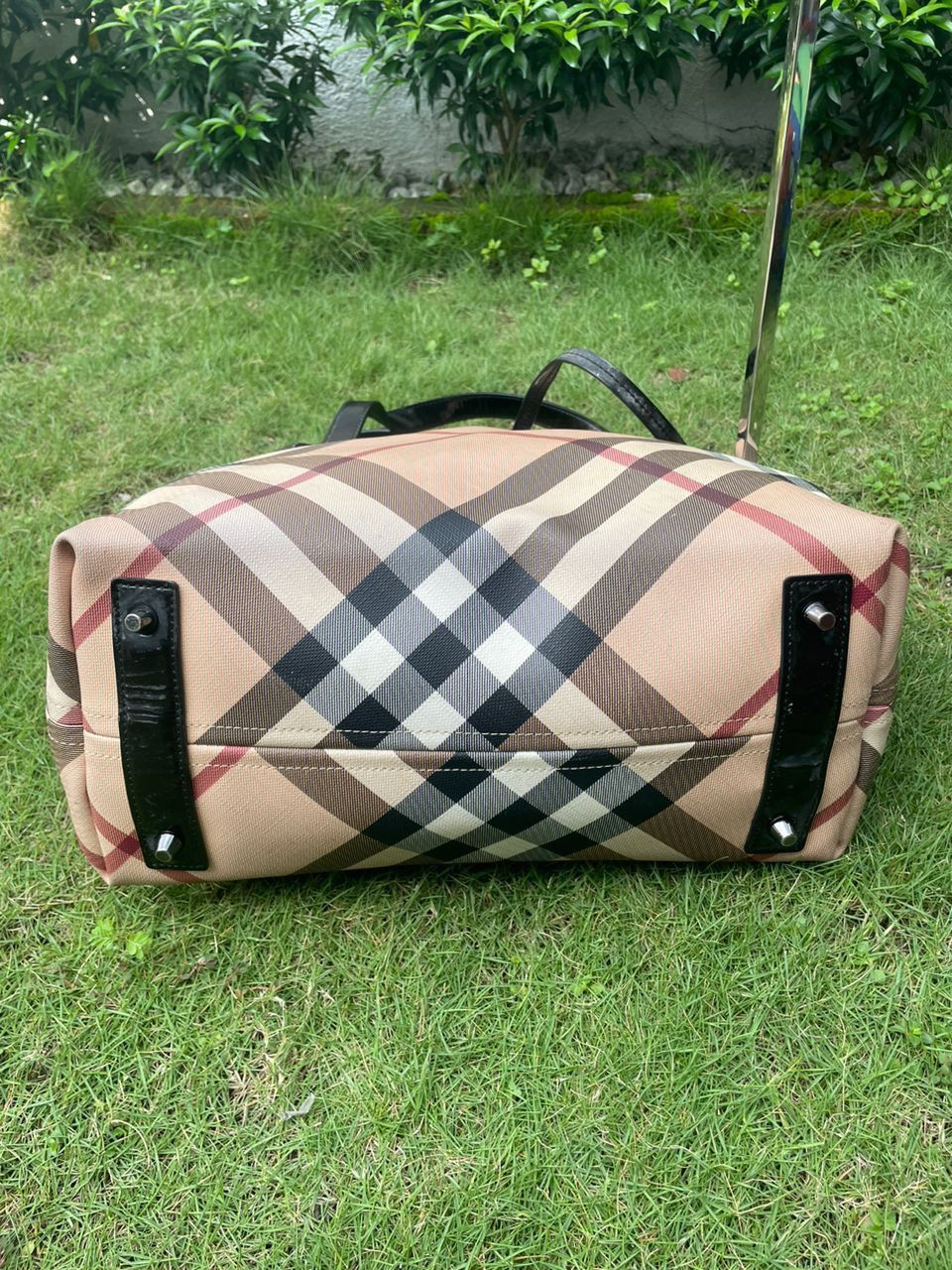 Burberry Authentic Burberry Nova Check Tote Shoulder Bag Size ONE SIZE - 3 Thumbnail