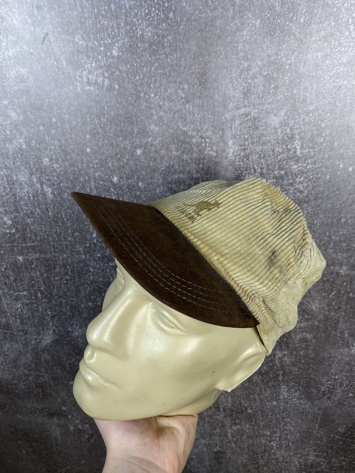 Kangol × Vintage Brown Kangol velvet made in USA 80s’ cap Size ONE SIZE - 9 Thumbnail