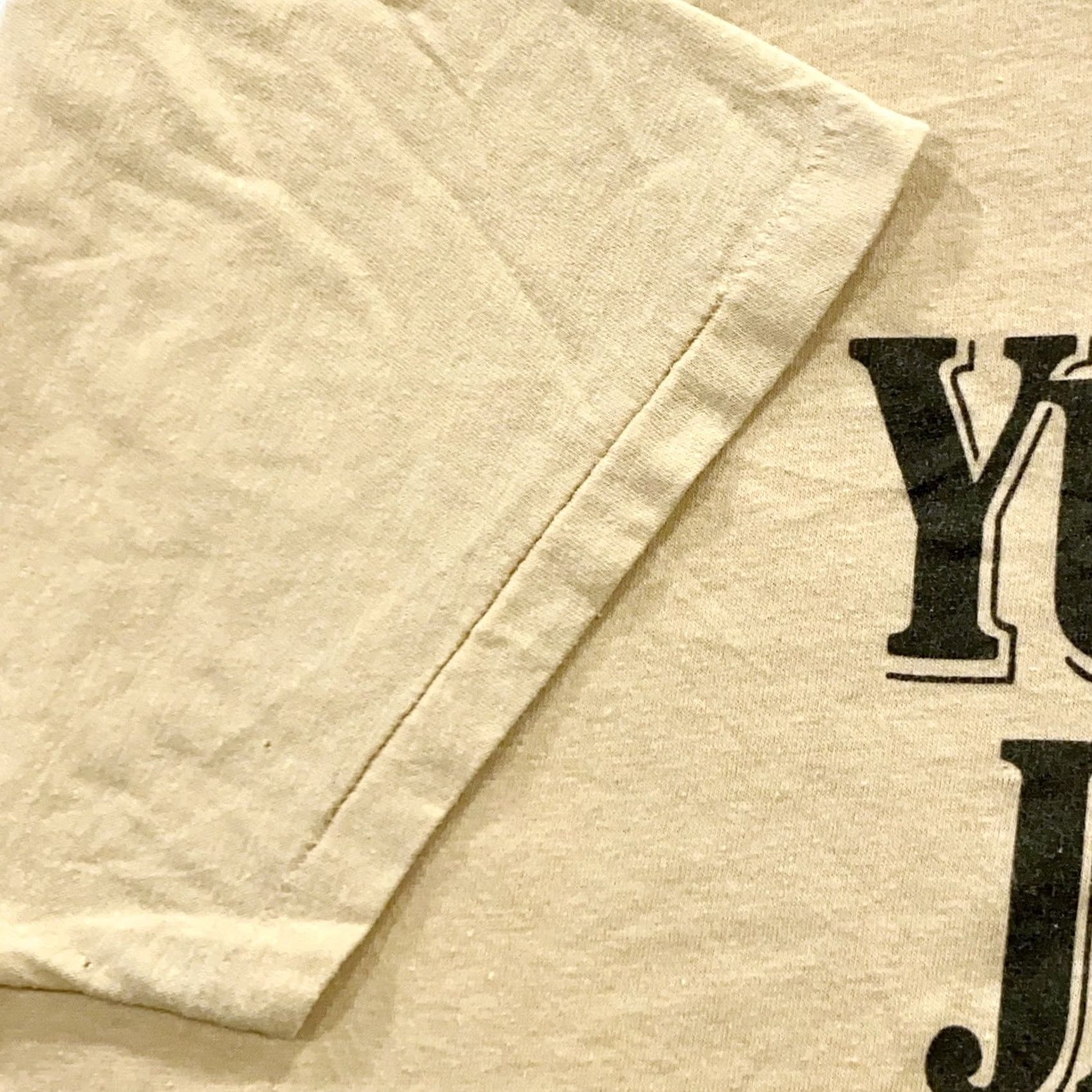 Vintage VINTAGE Yukon Jack WHISKEY T-Shirt M Brown 80s 90s Men Short Sleeve Crew Neck Cotton Polyester Regular Fit Mens XS? Size US M / EU 48-50 / 2 - 4 Thumbnail