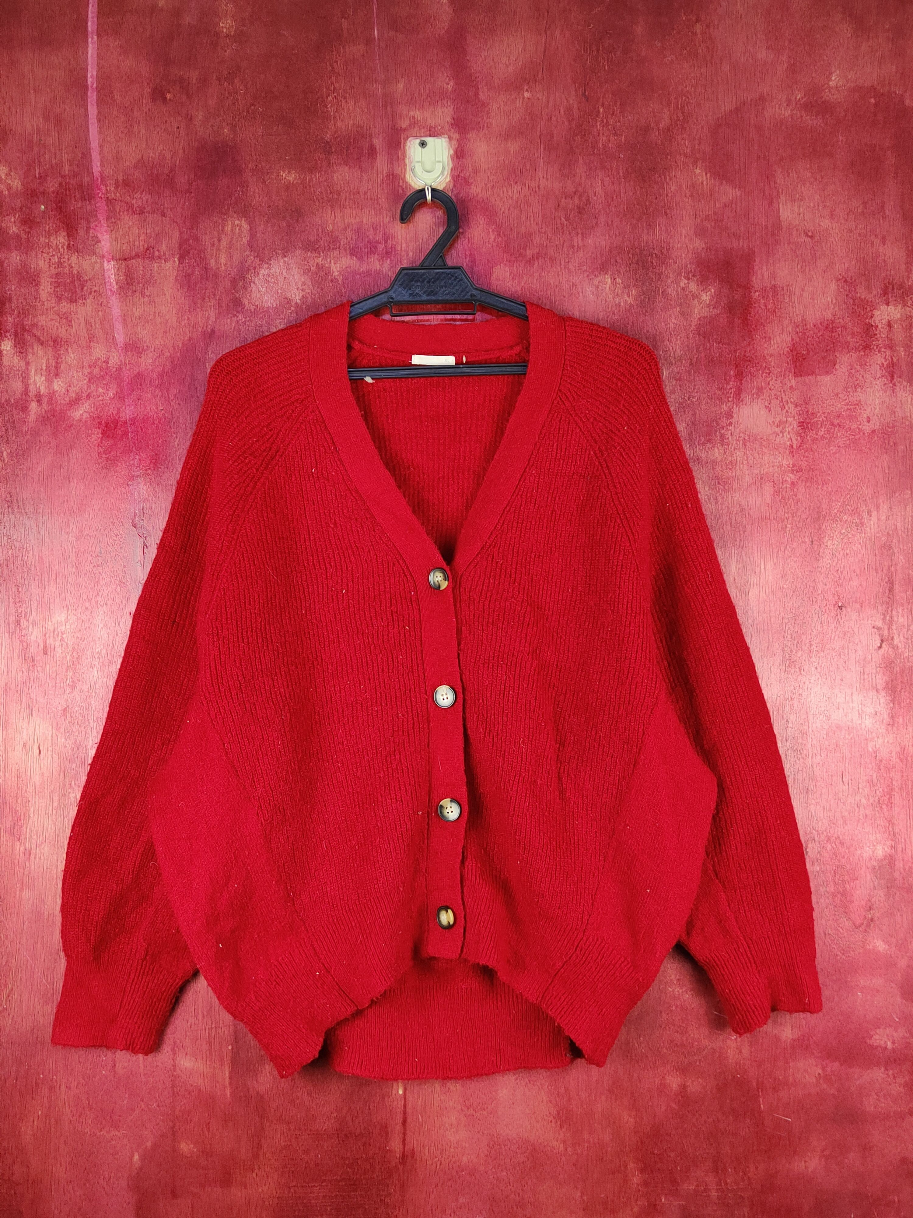 GU GU Red Knitwear cardigan japan Sweaters #S1578 Size L / US 10 / IT 46 - 1 Thumbnail
