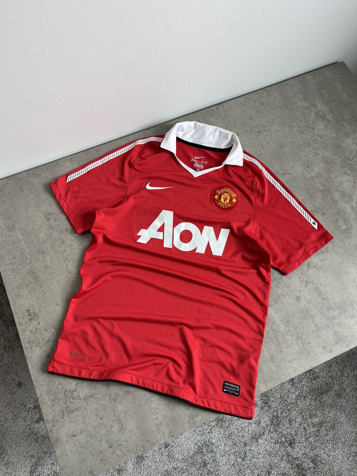 Nike Nike Manchester United Season 2010 Soccer Jersey Size US S / EU 44-46 / 1 - 1 Thumbnail