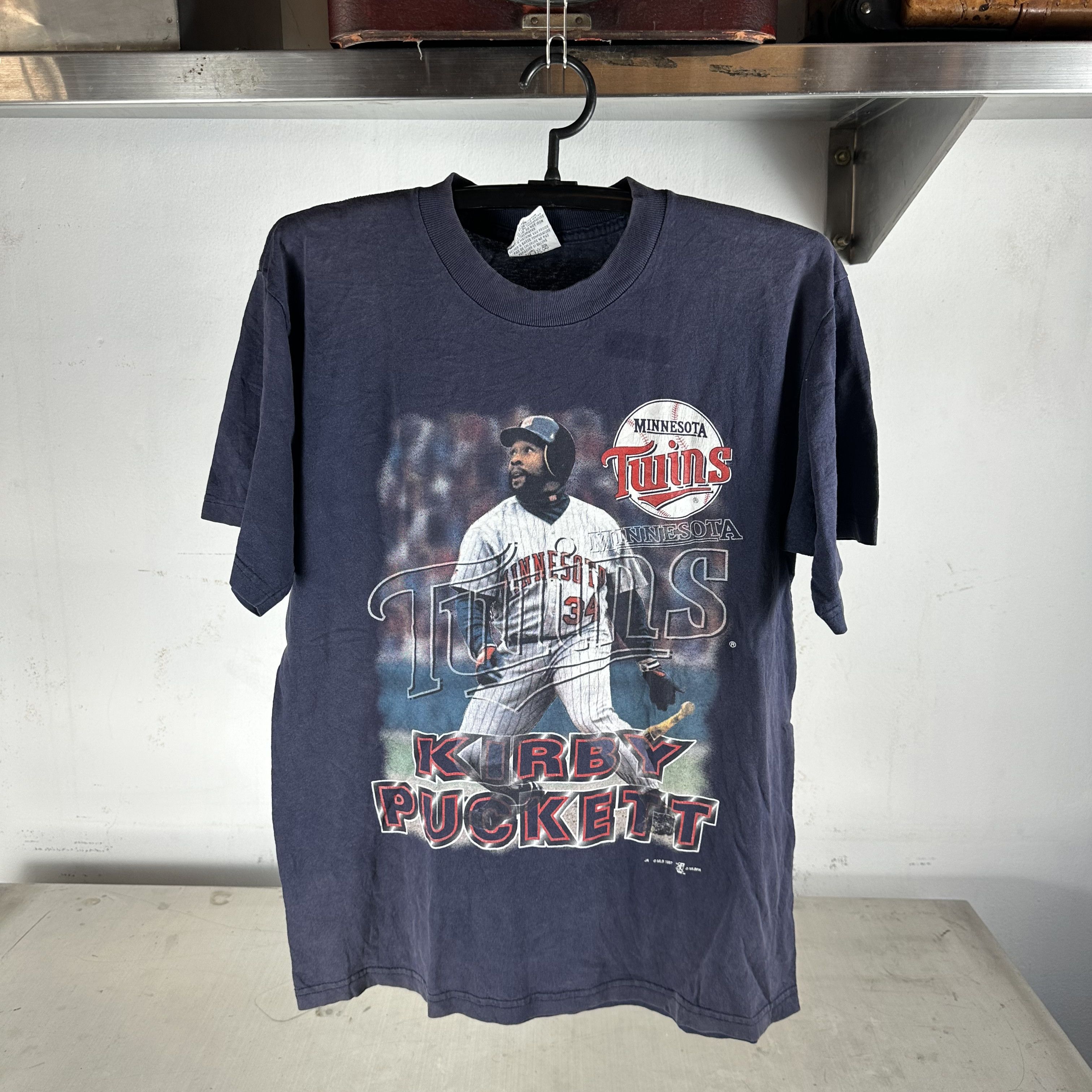 Vintage ​1997 Kirby Puckett Minnesota Twins MLB Graphic T-shirt Size US M / EU 48-50 / 2 - 1 Thumbnail