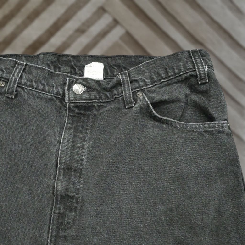 Levi's VINTAGE Levi's Jeans Bermuda Shorts Mens 38 Black Denim 90s Orange Tab 5-Pocket Mens Size US 37 - 1 Thumbnail