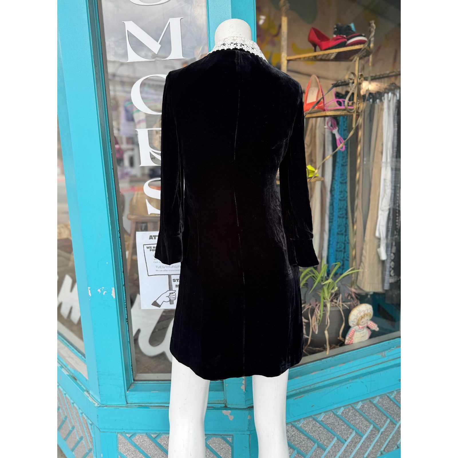 Kate Spade Goth Black Kate Spade Jewel-Button Velvet Shirtdress 00/XS Size XXS / US 00 / IT 34 - 6 Thumbnail