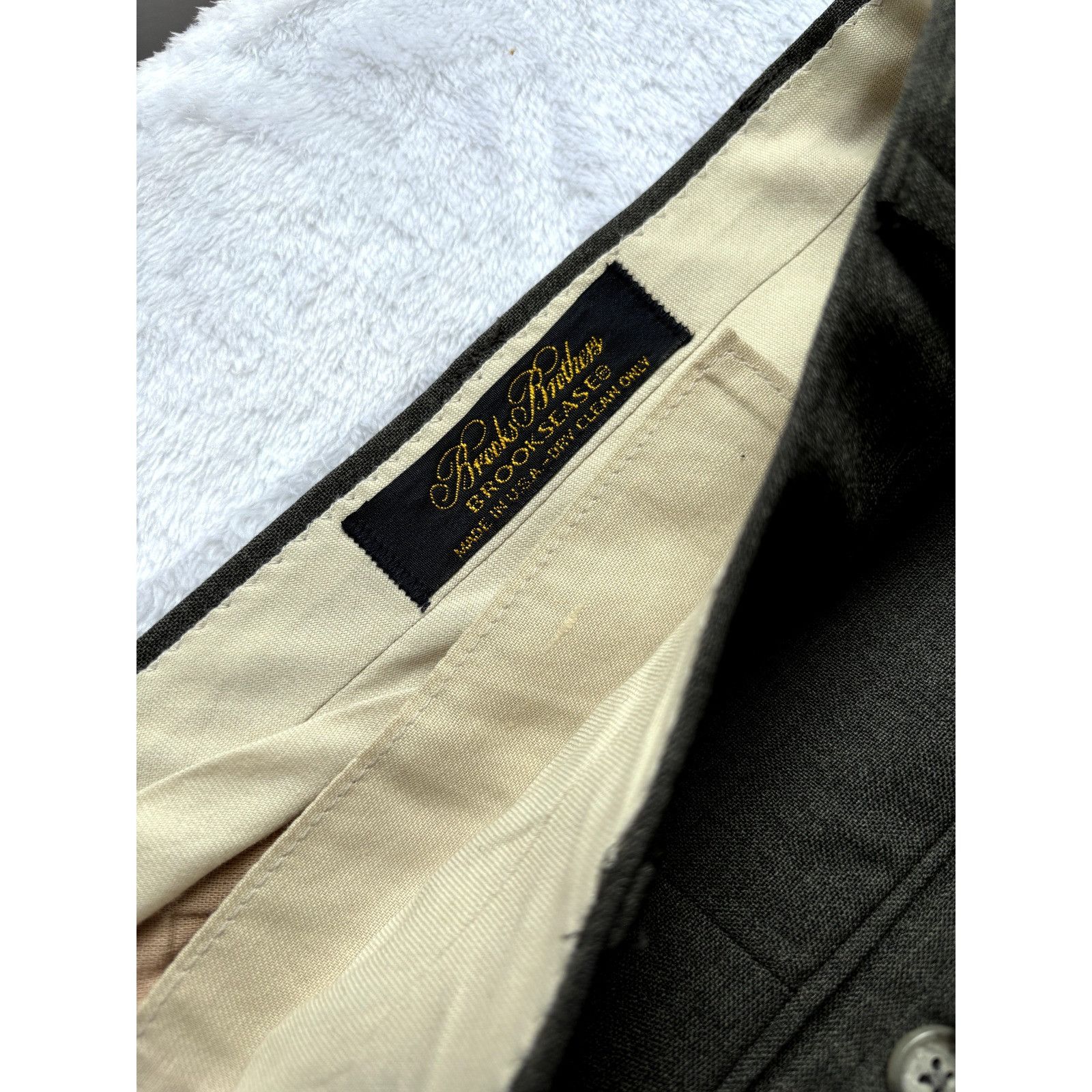 Brooks Brothers Brooks Brothers Brooksease Men's Dress Pants 38x31 Charcoal Size 38R - 3 Thumbnail