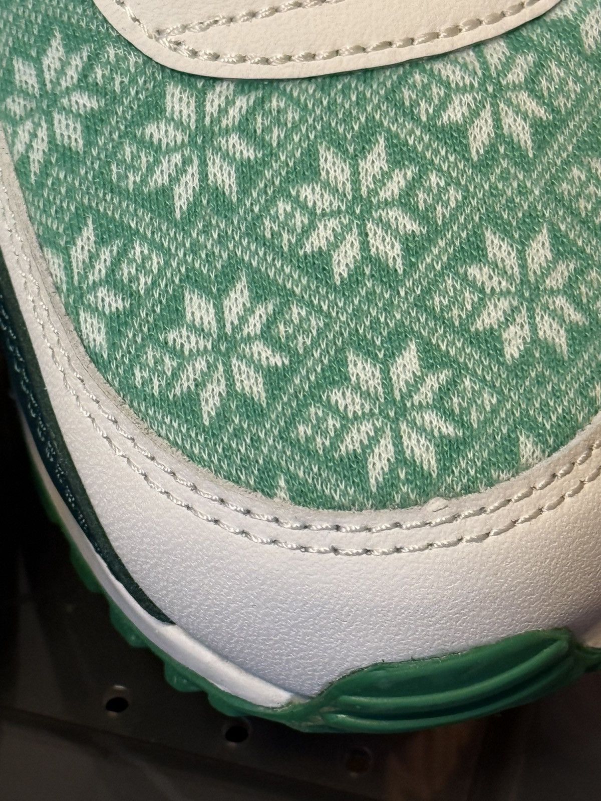 Nike Nike Air Max 90 NORDIC CHRISTMAS SIZE 9.5 Size US 9.5 / EU 42-43 - 10 Thumbnail