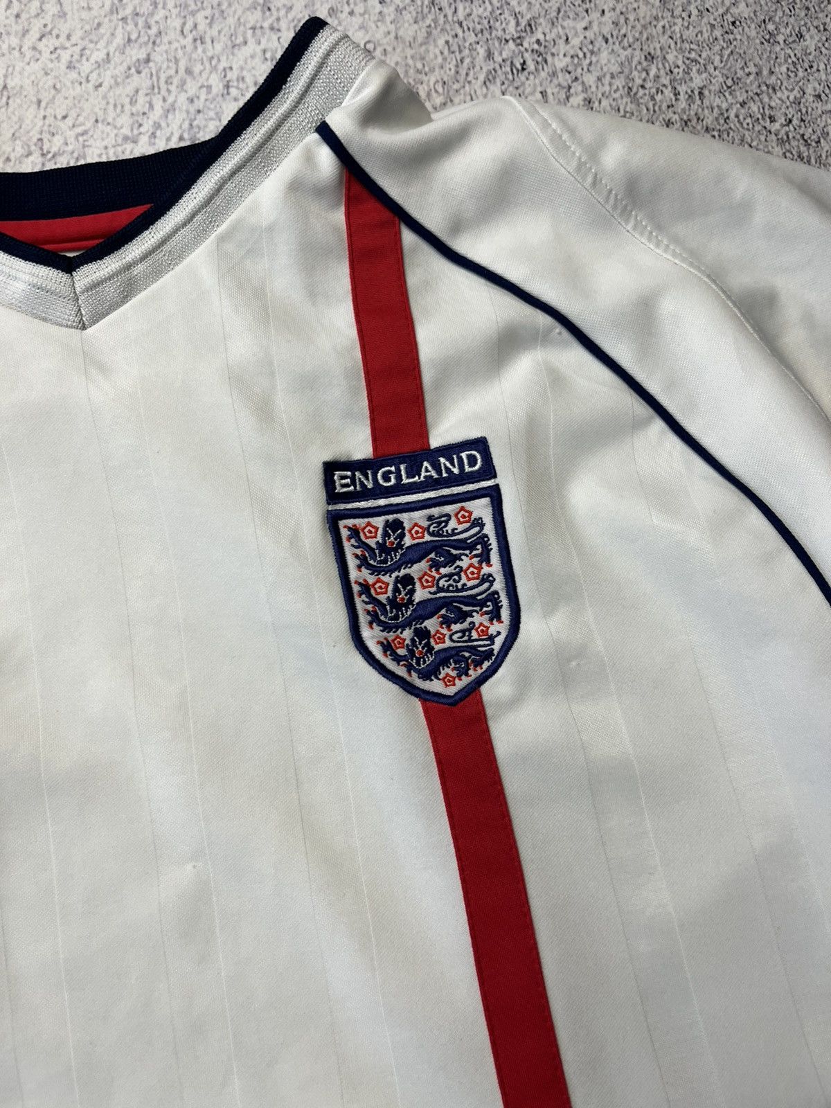 Umbro Vintage England Football Team 2001 White Home Shirt Umbro Size US XL / EU 56 / 4 - 15 Thumbnail