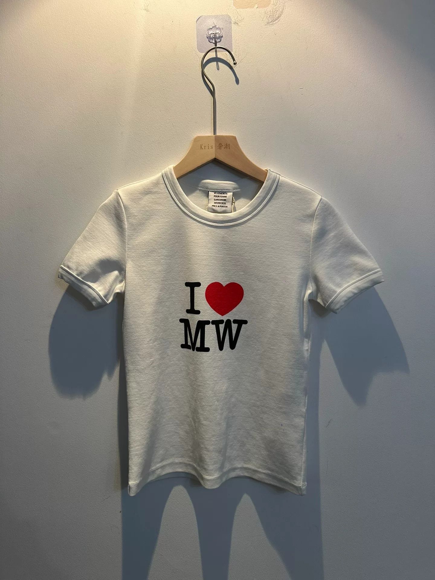 Vetements vetements short sleeve love t-shirt Size XS / US 0-2 / IT 36-38 - 1 Thumbnail