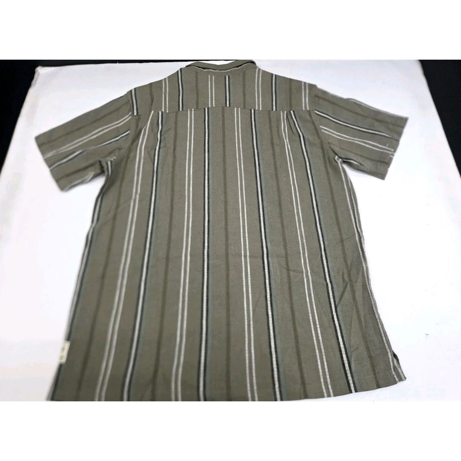 Hurley Hurley Mens Short Sleeve Button Up Green Striped Cotton/Linen Shirt M Size US M / EU 48-50 / 2 - 5 Thumbnail
