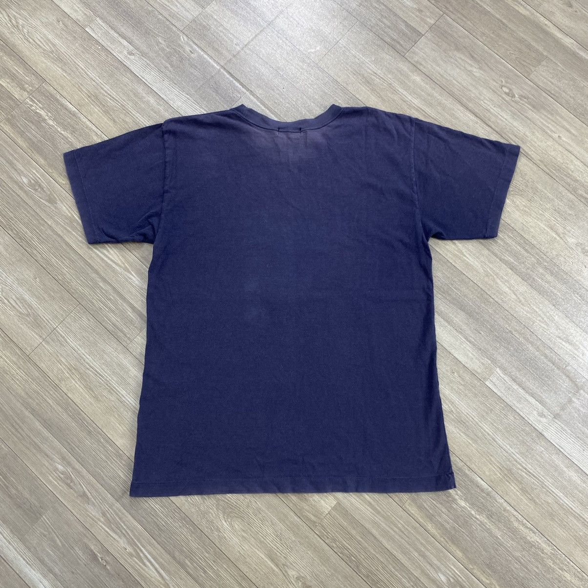 Issey Miyake 1990s Vintage Issey Miyake Iconic Logo Tshirt Navy Designer Size US S / EU 44-46 / 1 - 10 Thumbnail