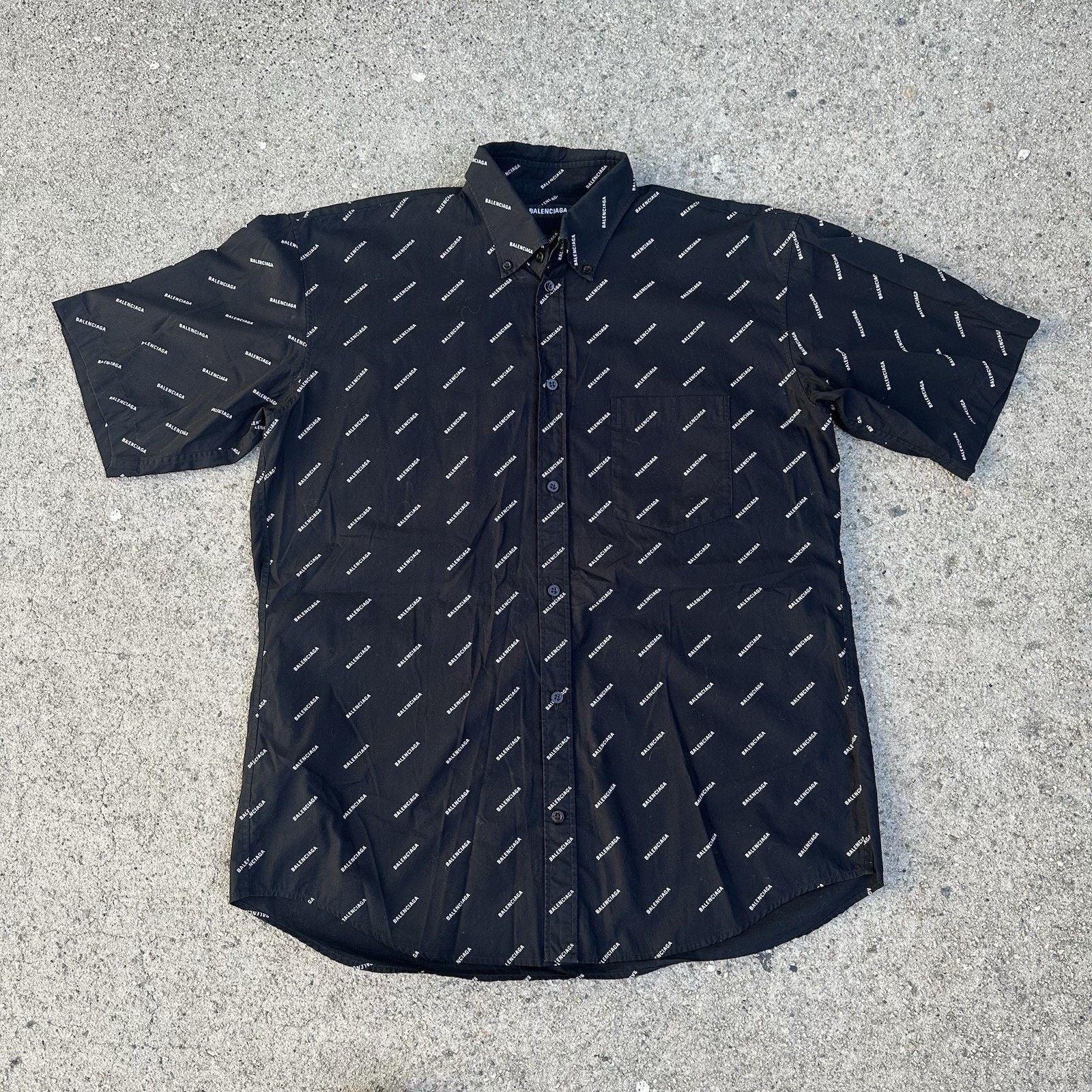 Balenciaga Balenciaga All Over Print Short Sleeve Black Shirt Sz 38 Size US M / EU 48-50 / 2 - 2 Thumbnail