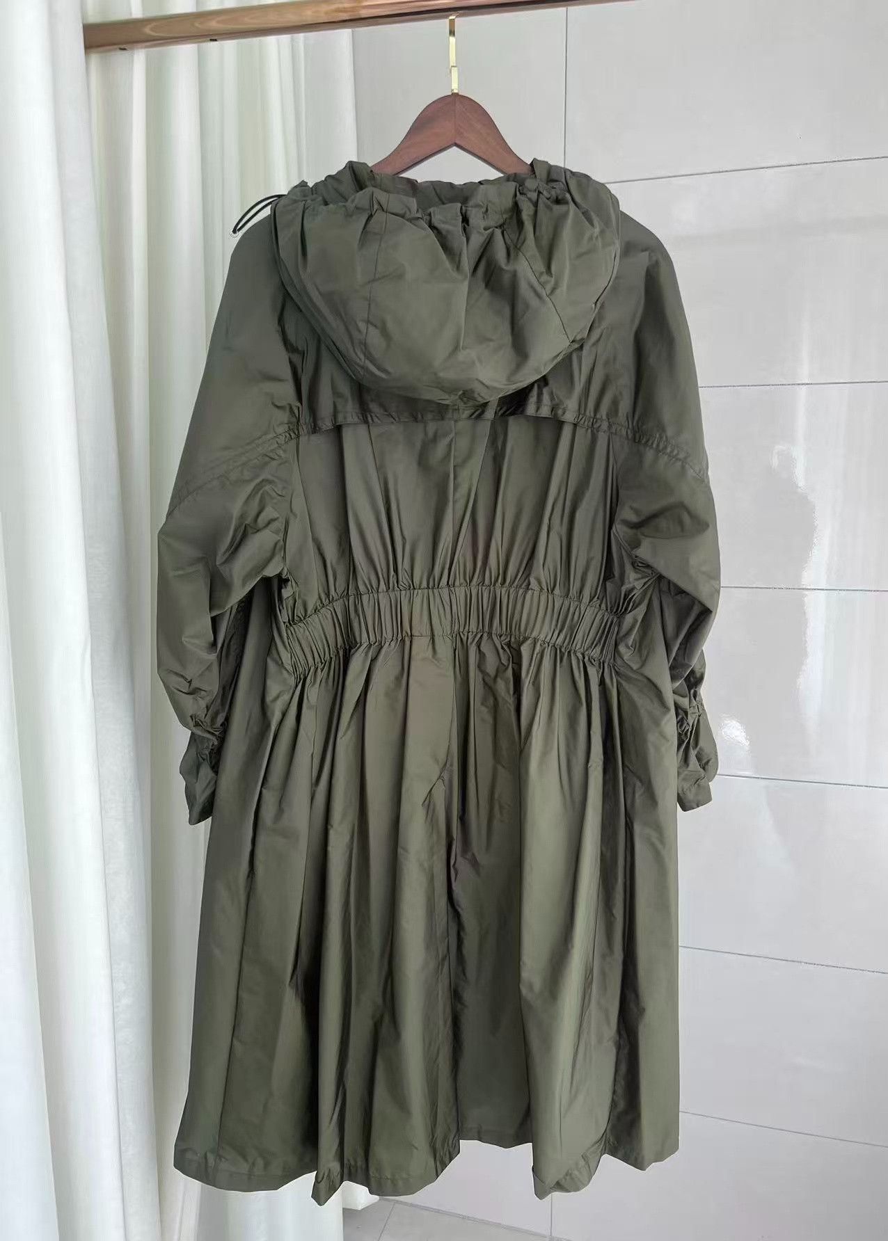 Moncler Moncler Military Green Windbreaker Jacket Size US M / EU 48-50 / 2 - 2 Thumbnail