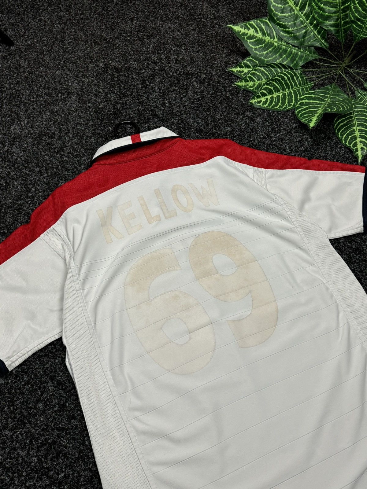 Umbro × Vintage UMBRO ENGLAND 🏴󠁧󠁢󠁥󠁮󠁧󠁿 Double-sided football T-shirt Kellow 69 Size US L / EU 52-54 / 3 - 20 Thumbnail