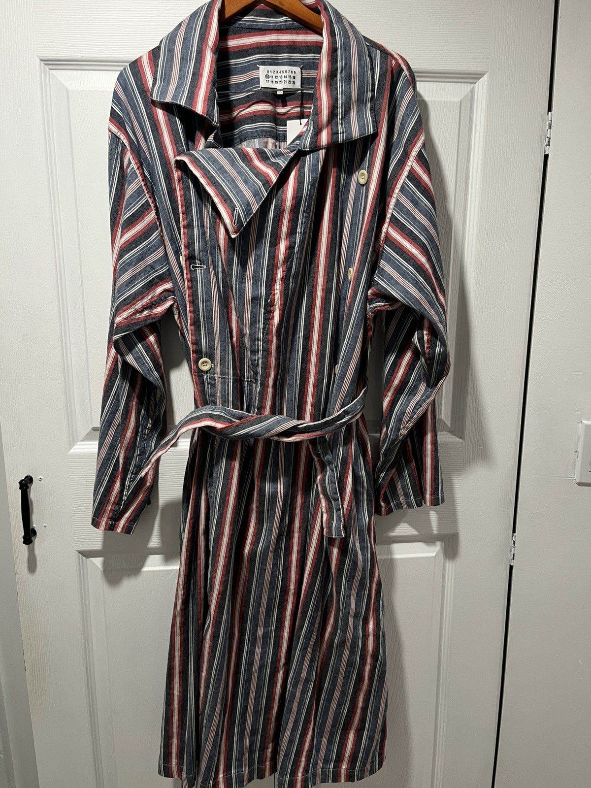 Maison Margiela Maison Margiela Striped Robe New Size 48 Mens Rare Size US M / EU 48-50 / 2 - 1 Thumbnail