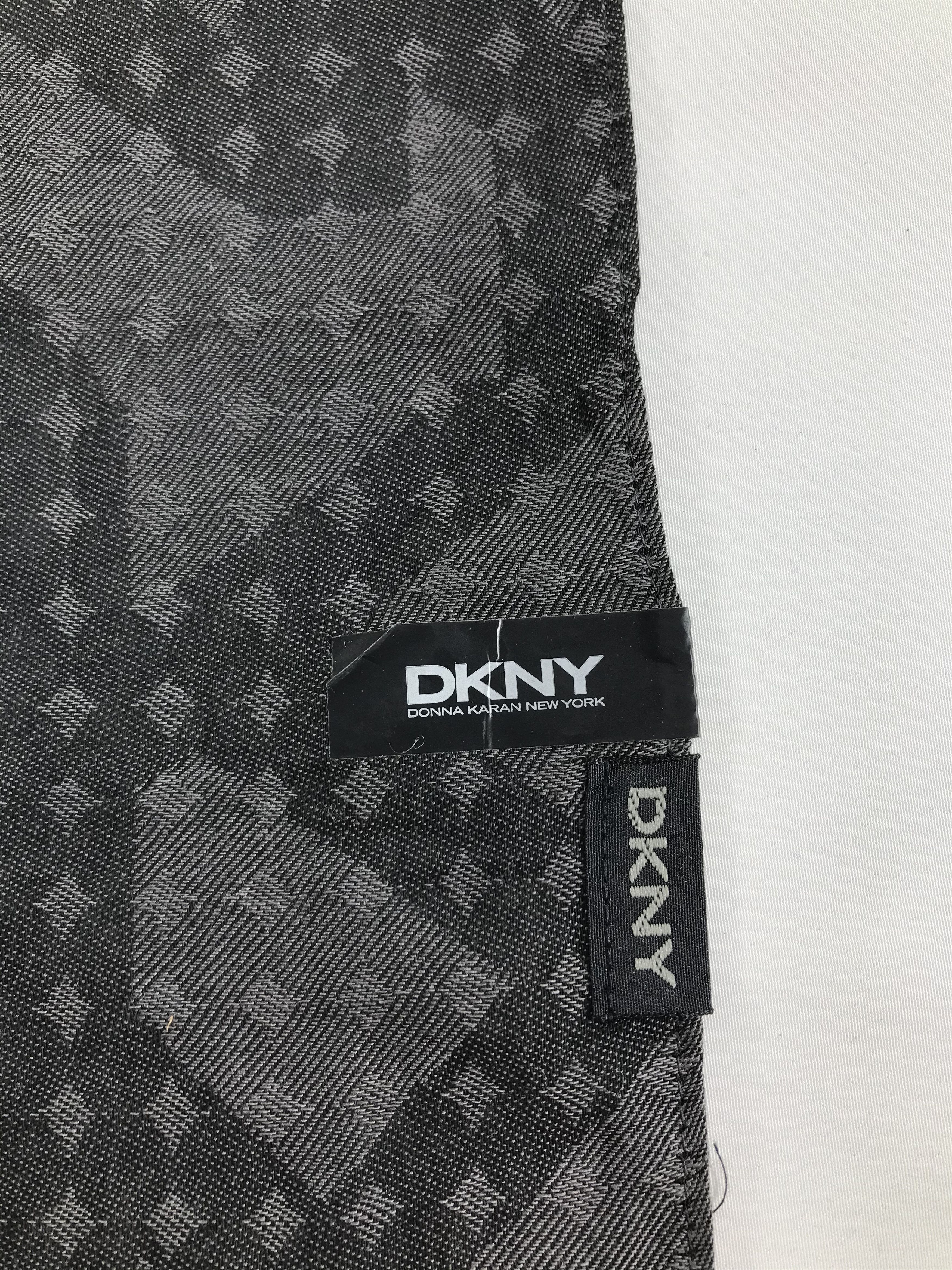 DKNY × Vintage DKNY Monogram Handkerchief Neckerchief Bandana SCT102 Size ONE SIZE - 4 Thumbnail