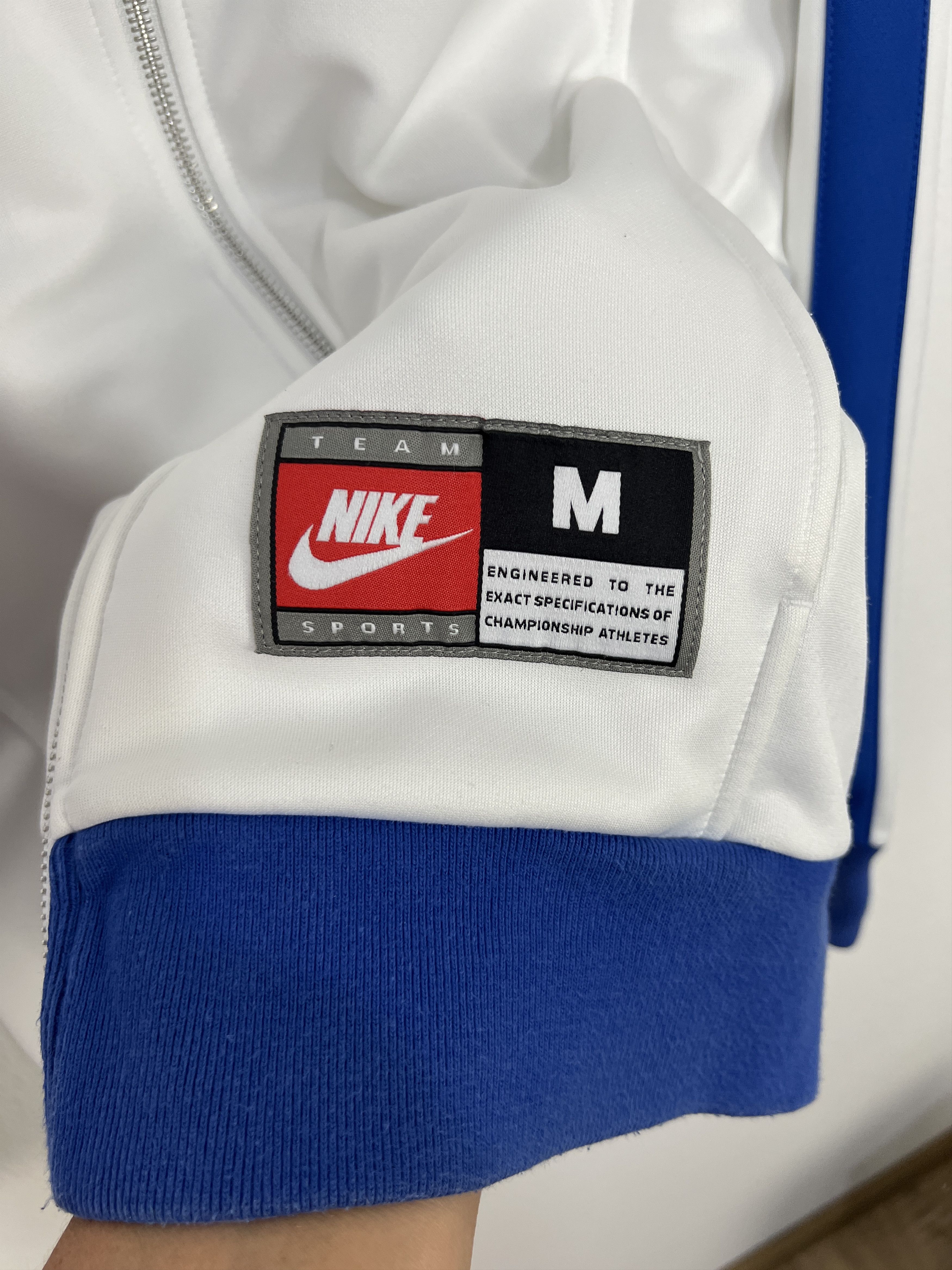 Nike Vintage Nike Brazil Football White Jacket Soccer Track Top Size US M / EU 48-50 / 2 - 4 Thumbnail