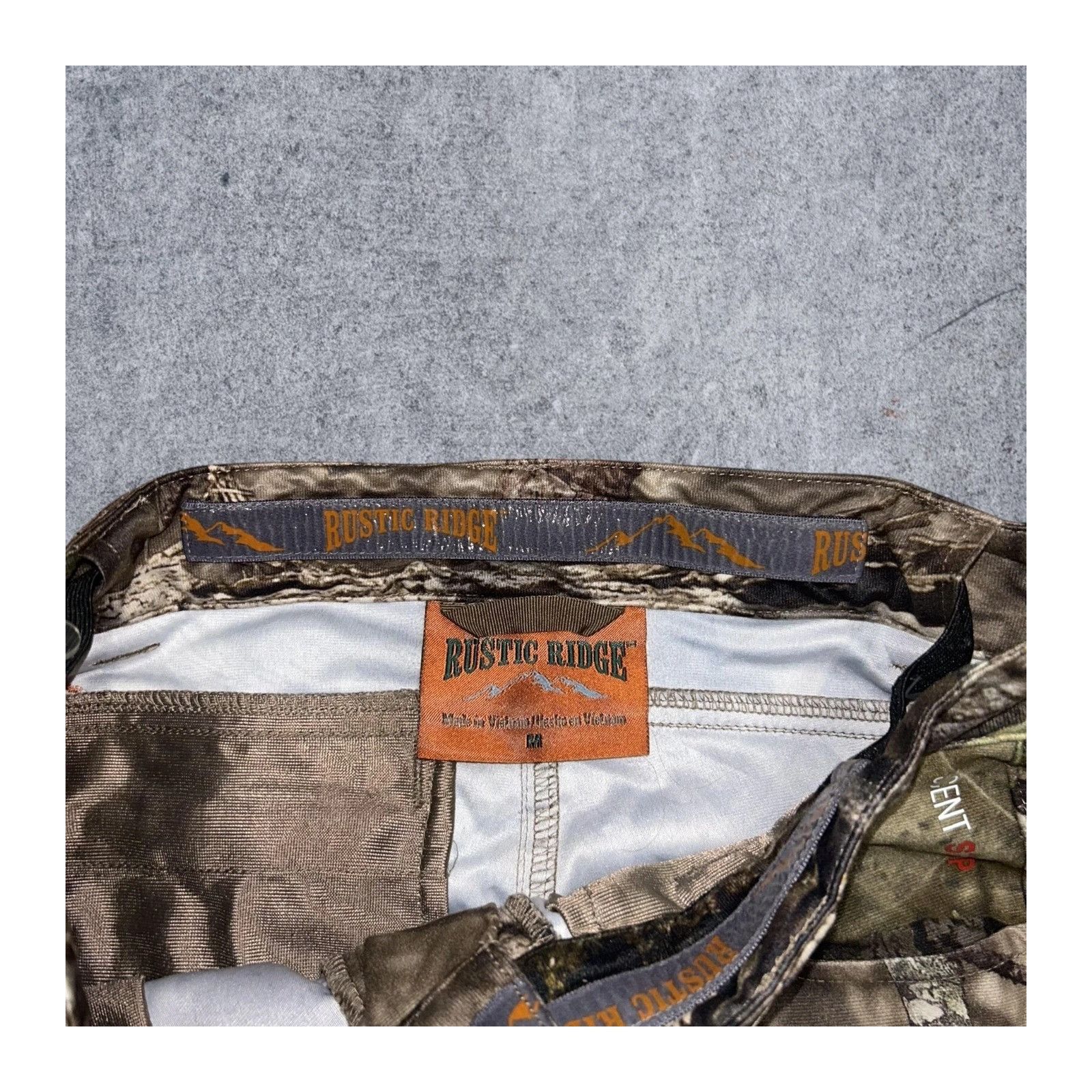 Realtree Rustic Ridge Camo Cargo Pants Mens Medium Realtree Hunting O Size US 26 / EU 42 - 6 Thumbnail
