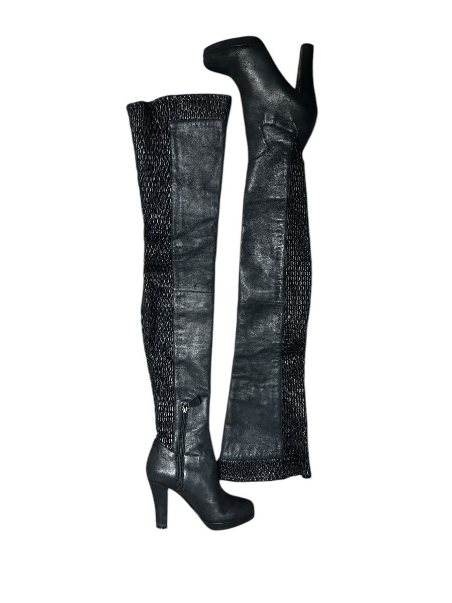 Chanel Winter Thigh High Boots Size US 6.5 / IT 36.5 - 7 Thumbnail