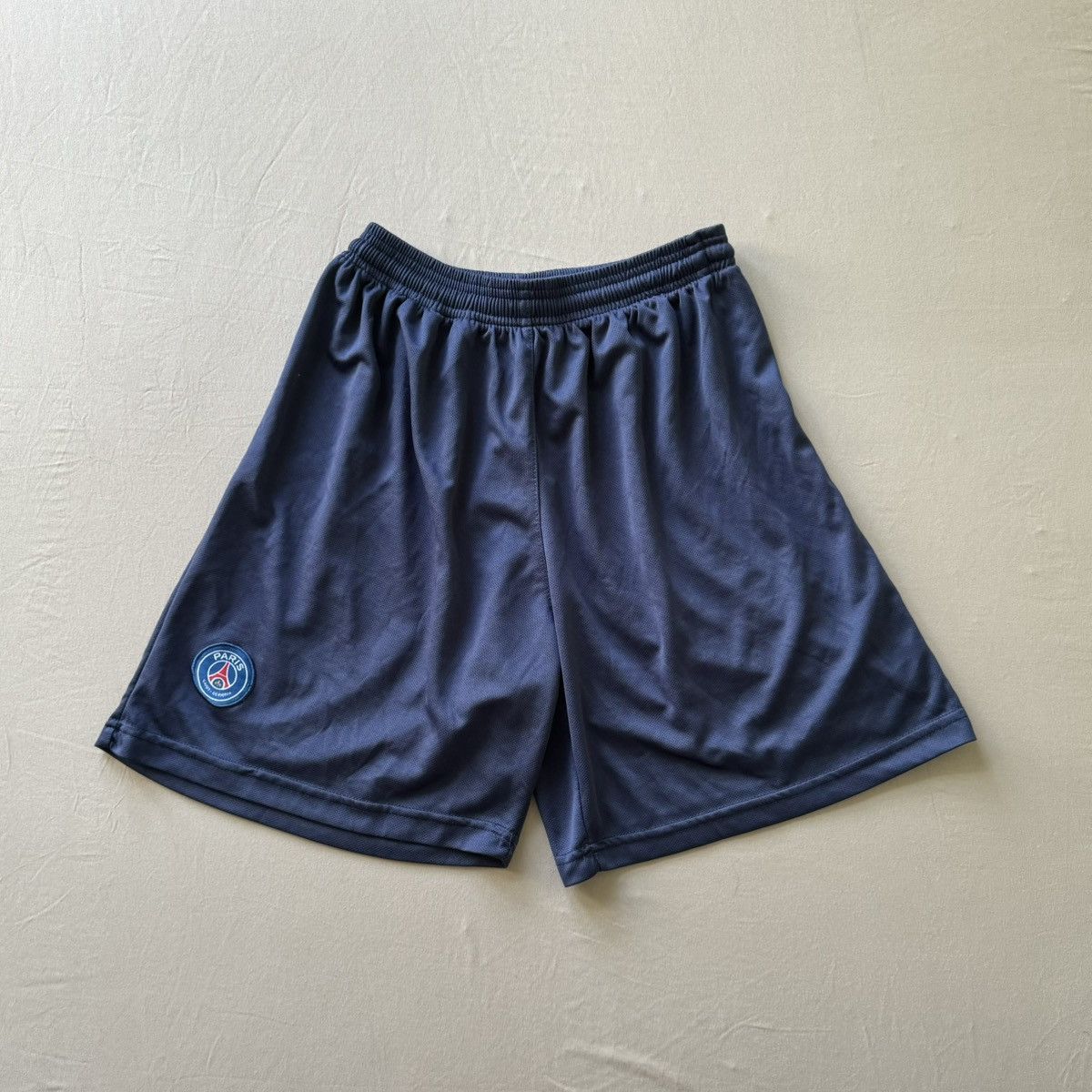 Vintage Paris Saint-Germain Athletic Shorts Size US 26 / EU 42 - 1 Thumbnail