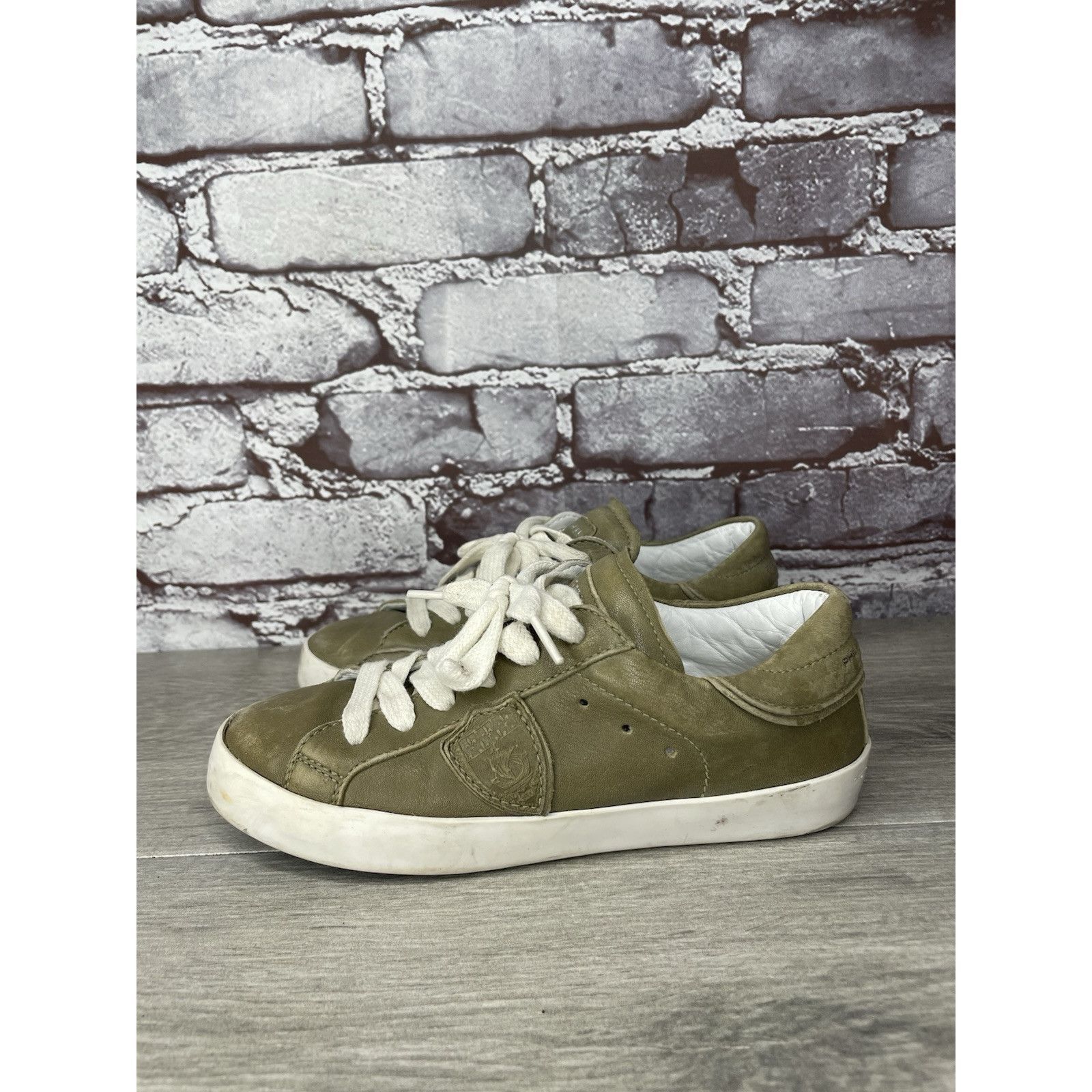 Philippe Model Philippe Model Paris Olive Green Leather Casual Sneakers Jun Size US 12 / IT 42 - 14 Thumbnail