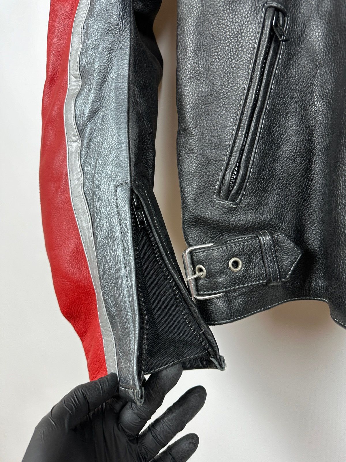 Other Route 69 Michelin Shell Motorcycle Racing Leather Jacket Size US XL / EU 56 / 4 - 10 Thumbnail