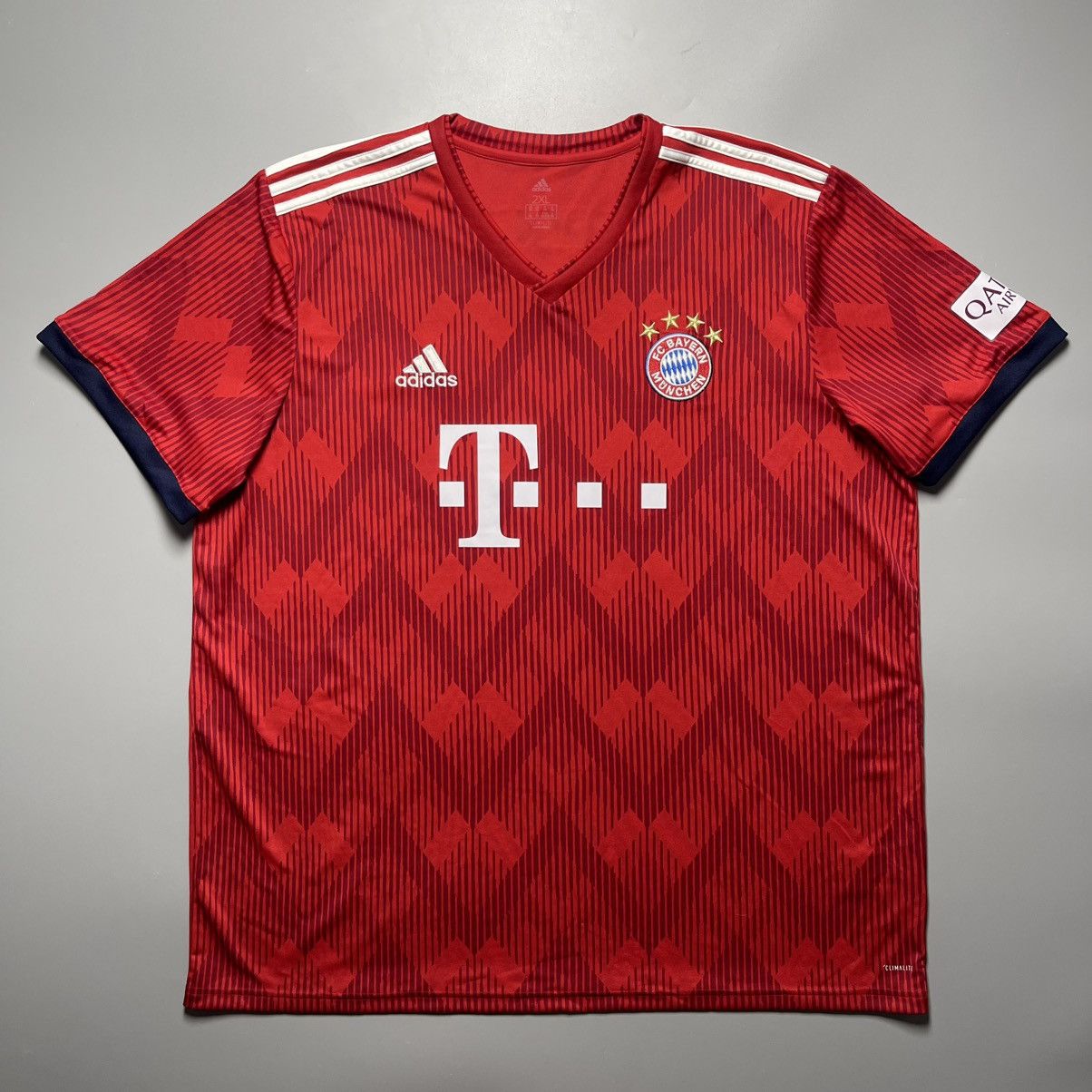 Vintage BAYERN ADIDAS 2018/2019 FOOTBALL HOME JERSEY #40 STILLER Size US XXL / EU 58 / 5 - 2 Thumbnail