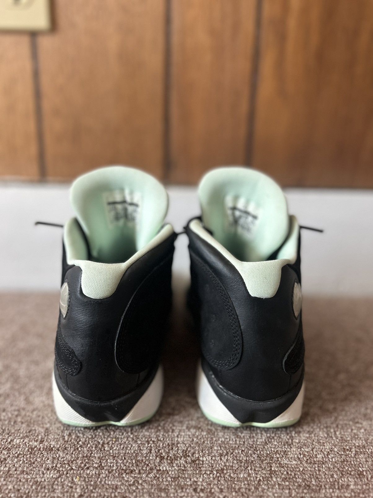 Jordan Brand Jordan 13 Retro Black Mint Foam (GS) Youth Size US 5.5 / IT 35.5 - 4 Thumbnail