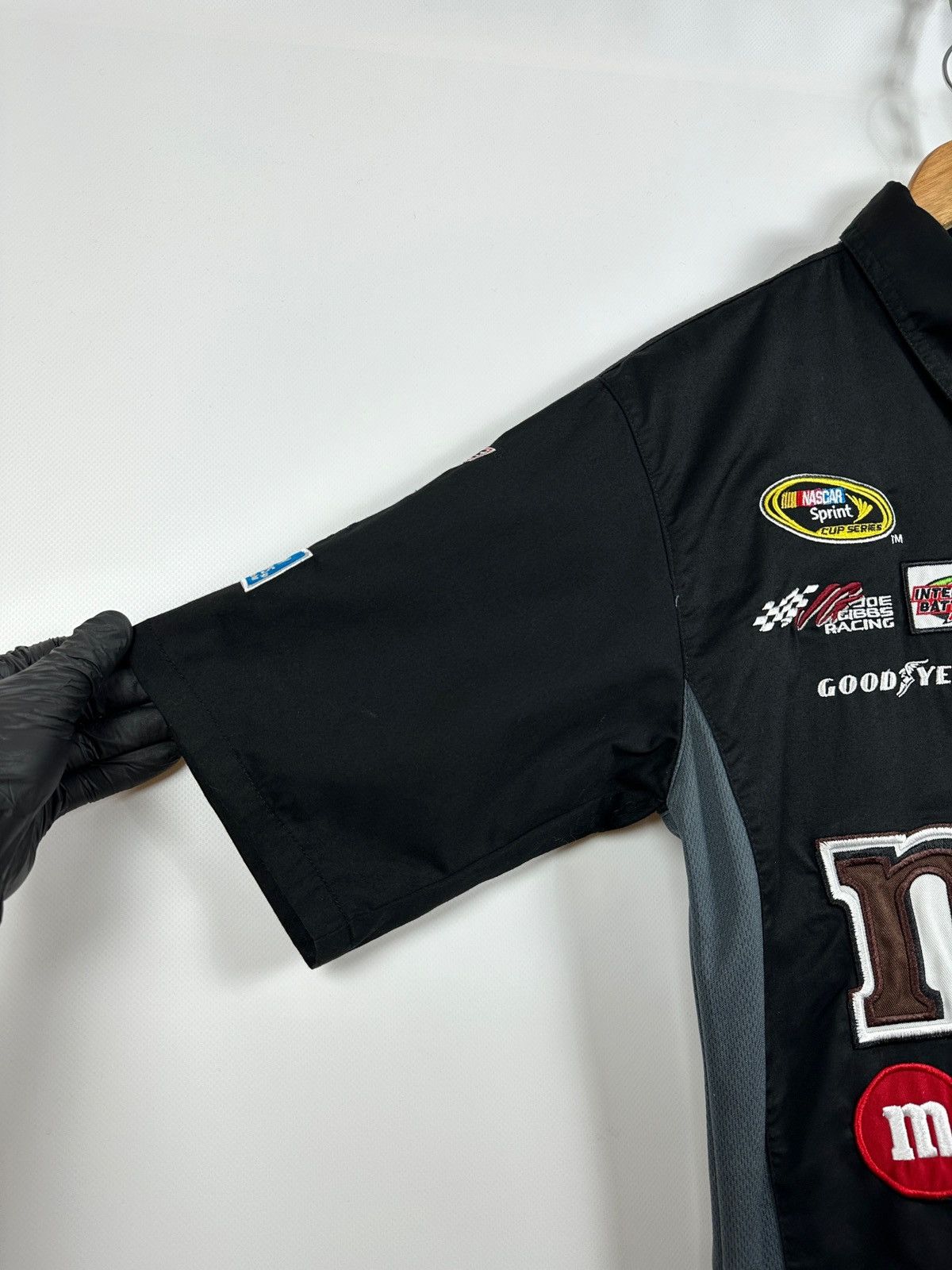 Formula 1 Vintage Kyle Busch NASCAR M&m's Racing Shorts Sleeve Shirt Size US M / EU 48-50 / 2 - 11 Thumbnail