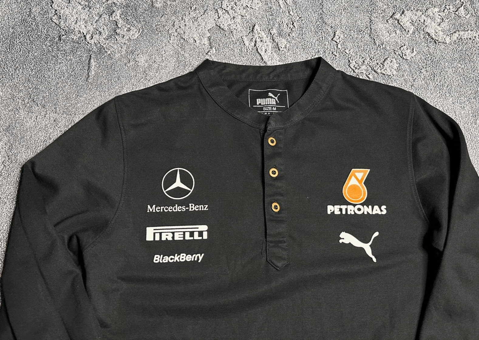 Formula 1 Puma Petronas F1 men's t-shirt M Size US M / EU 48-50 / 2 - 2 Thumbnail