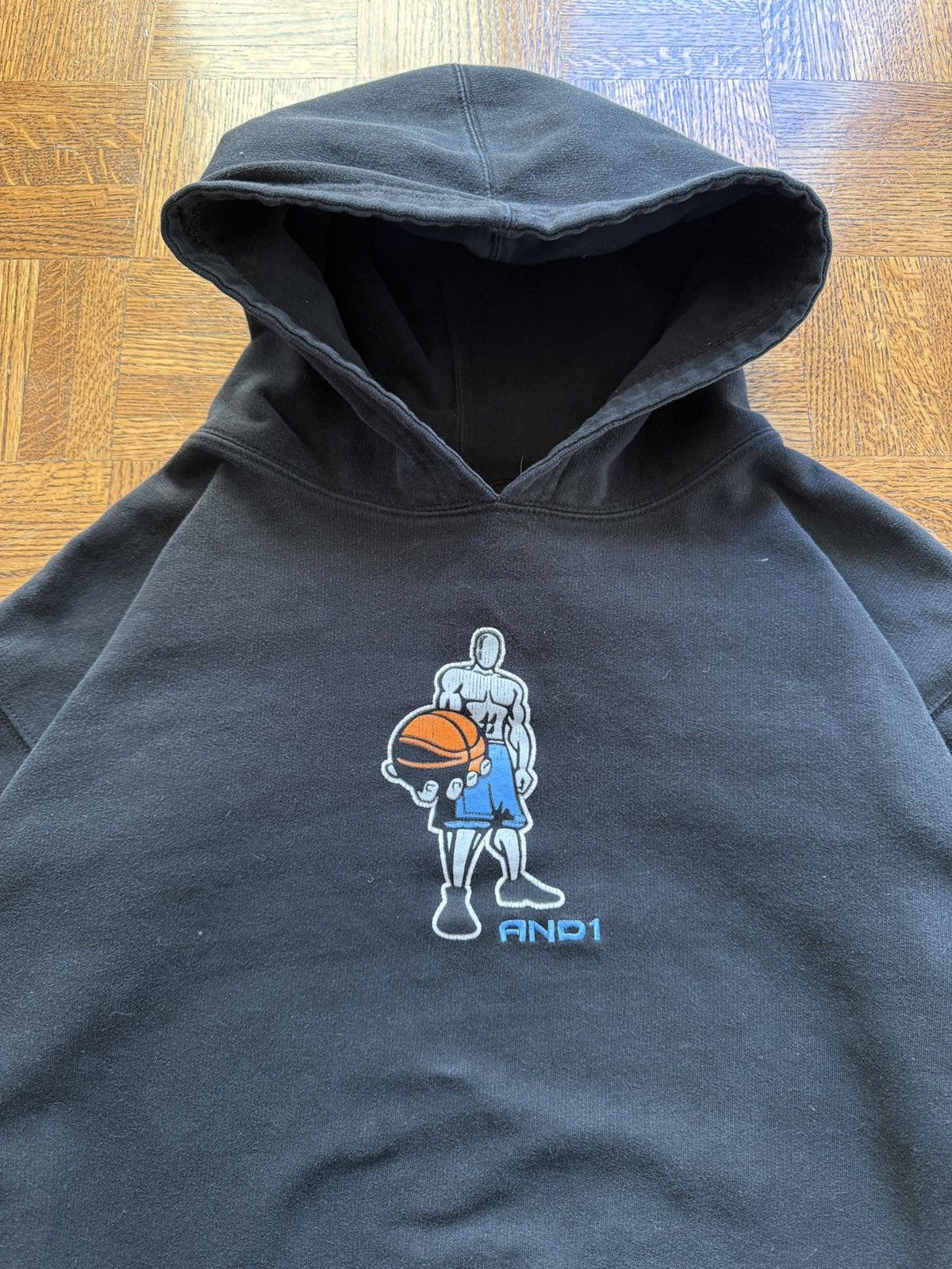 Vintage Vintage Y2K And1 Hooded Sweatshirt Youth XL Size US M / EU 48-50 / 2 - 3 Thumbnail