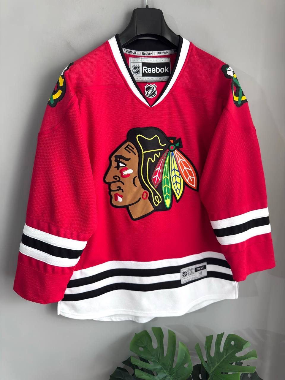 Reebok Reebok Chicago Blackhawks NHL Red Hockey Jersey, Size M Size US M / EU 48-50 / 2 - 3 Thumbnail