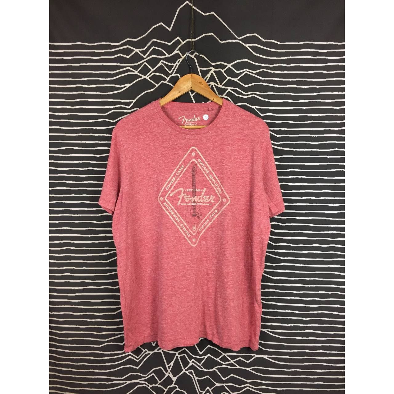 Fender Fender Fine Electric Instrument Graphic Tee Size L Size US L / EU 52-54 / 3 - 2 Thumbnail