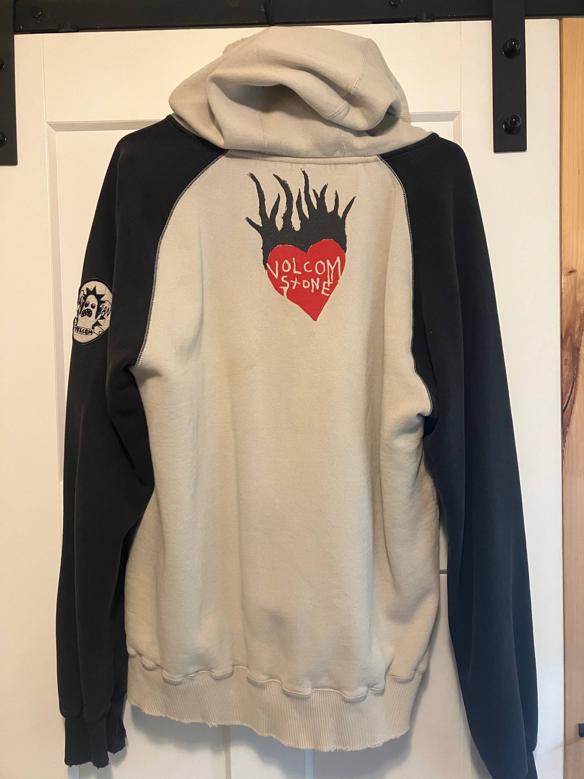 Volcom VOLCOM x Ozzy Wrong Vintage Ghost Blood Zip Up Hoodie - Emo Size US M / EU 48-50 / 2 - 2 Thumbnail