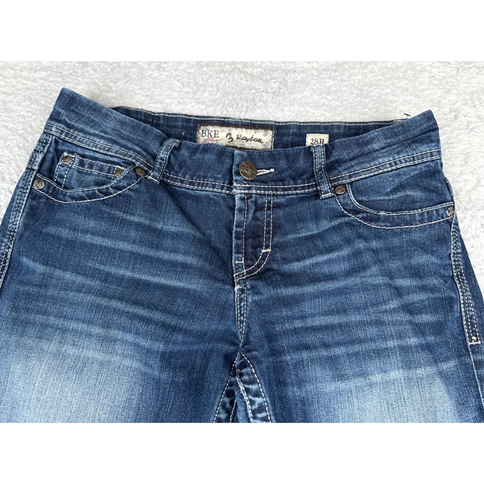 Vintage Vintage Buckle BKE Women's Bootcut Jeans 28 Blue Denim Cotton Embroidered Zipper Inseam 31 in Size 28" / US 6 / IT 42 - 4 Thumbnail